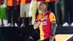 Galatasaray, Arjantinli futbolcu Mauro Icardi'ye veda etti
