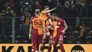 Galatasaray, Konyaspor'u 3-0'la geçti, zirvede puan puana yarışı sürdürdü