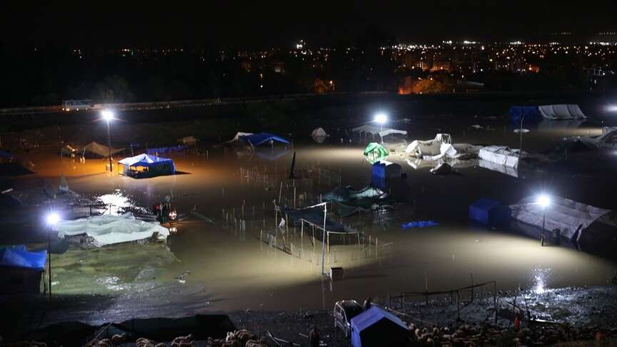 Hatay'ın Dörtyol ilçesinde sağanak hayatı olumsuz etkiledi