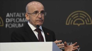 Hazine ve Maliye Bakanı Şimşek Yapısal dönüşümle birlikte doğrudan yatırımların artacağı kanısındayız