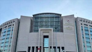 İBB'ye yönelik yolsuzluk soruşturmasında 15 şüpheli gözaltına alındı