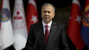 İçişleri Bakanı Yerlikaya Bu yılki Ramazan Bayramı tatilinde ölümlü ve yaralanmalı trafik kazası yüzde 4,6 azaldı