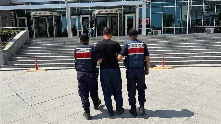 İçişleri Bakanı Yerlikaya: Meydana gelen 61 orman yangını ile ilgili 23 şüpheli gözaltına alındı, 4'ü tutuklandı