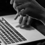 İnternet tarayıcılarına kaydedilen parolalar siber saldırılarda risk oluşturuyor