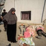 İsrail ordusunun, Gazze'ye düzenlediği saldırılarda 42 Filistinli hayatını kaybetti