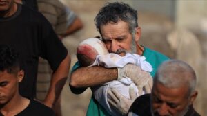 İsrail, su almayı bekleyen Filistinlileri vurdu 6'sı çocuk 10 kişi hayatını kaybetti