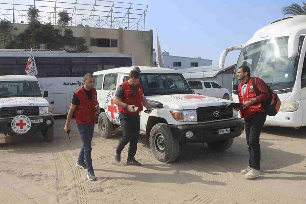 İsrail'in Gazze'de ateşkesten bu yana düzenlediği saldırılarda 241 Filistinli hayatını kaybetti