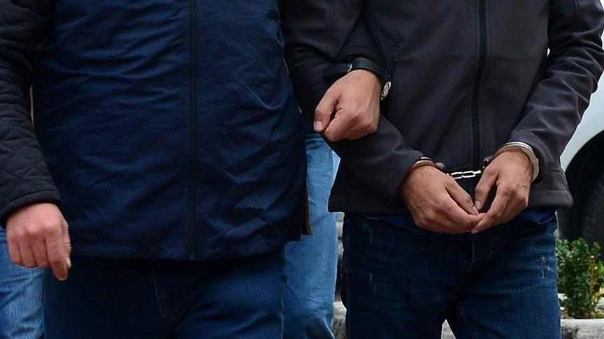 İstanbul merkezli sosyal medyadan dolandırıcılık operasyonunda 24 zanlı yakalandı