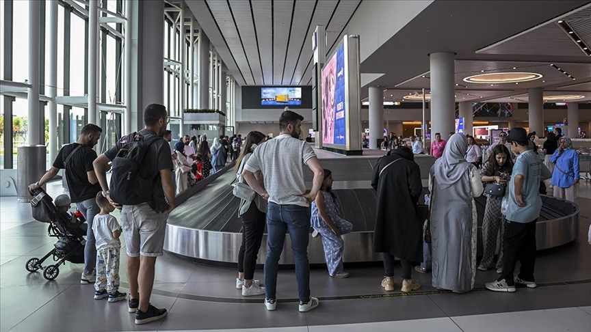 İstanbul'daki havalimanları 2025'te yolcu rekorları kırdı