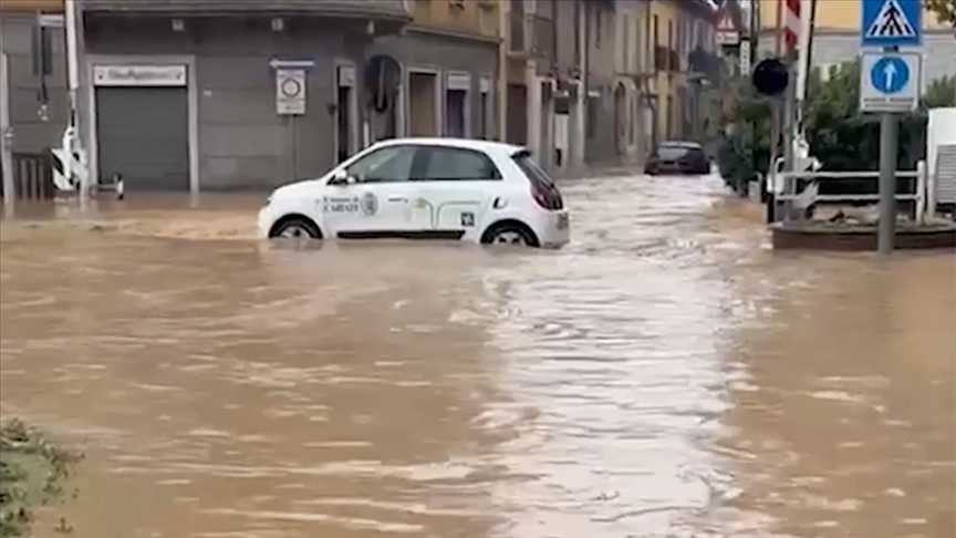 İtalya'da aşırı yağış sel ve taşkınlara yol açtı
