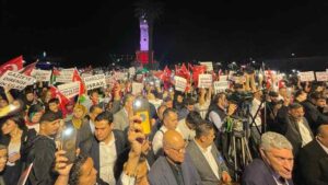 İzmir'de Filistin'e destek mitingi düzenlendi