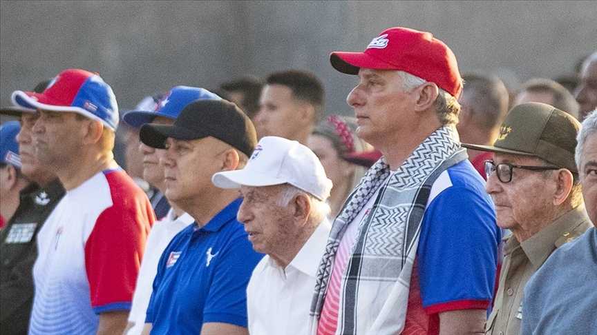 Küba Devlet Başkanı Canel (Filistin) Elimizden bir şey gelmediği için her gün acı çekiyoruz
