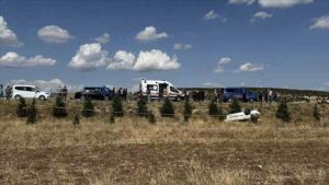 Kütahya'da yol kontrolü yaparken otomobilin çarptığı jandarma trafik personeli şehit oldu