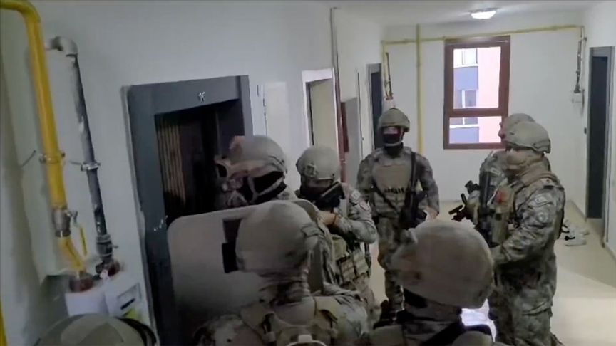 Kuyu-16 operasyonunda organize suç örgütü üyesi 15 şüpheli yakalandı