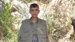 MİT, askeri üslere saldırı hazırlığındaki PKKKCK'lı terörist Mehmet Akin'i etkisiz hale getirdi