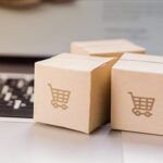 Mesafeli satışlarda iade edilen ürünün kargo ücretini satıcı ödemeye devam edecek