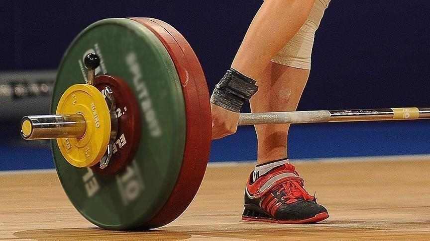 Milli halterci Mustafa Eliş, gençler Avrupa şampiyonu oldu