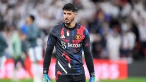 Milli kaleci Altay Bayındır, Manchester United'dan Celta Vigo'ya kiralandı