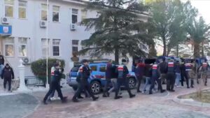 Organize suç örgütlerine yönelik Hücre operasyonlarında 38 şüpheli yakalandı