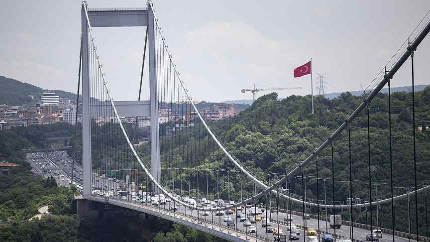 Otoyol ve köprülerde 2025'te 1,1 milyardan fazla araç geçişi oldu