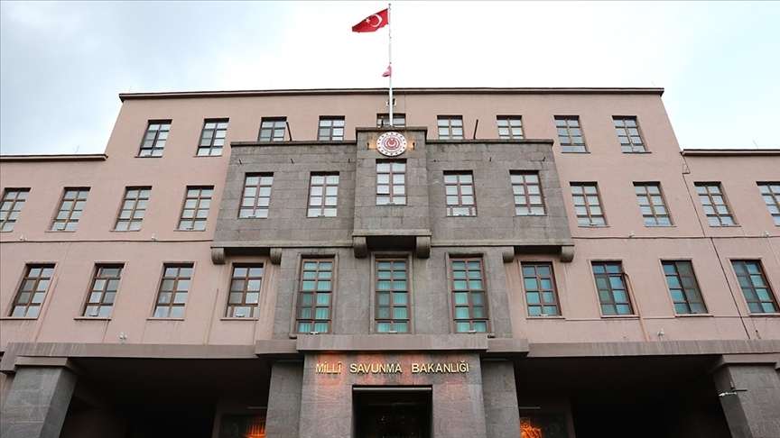 Pençe-Kilit operasyonu bölgesinde mevziye yıldırım düşmesi sonucu bir askerimiz şehit oldu