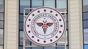 Sağlık Bakanlığından çocuklarda kullanılan yüz boyalarına karşı uyarı
