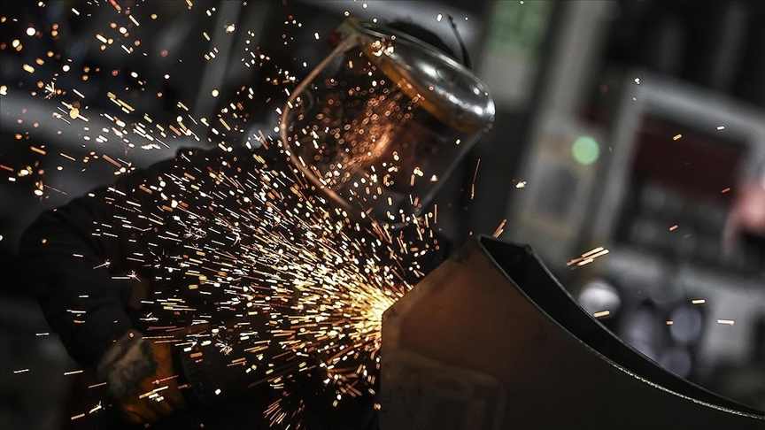 Sanayi üretim endeksi Aralık 2024'te aylık yüzde 5, yıllık yüzde 7 arttı