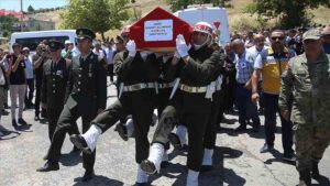 Şehit Piyade Astsubay Çavuş Mehmet Ali Horoz'un vasiyeti üzerine Uganda'da su kuyuları açıldı