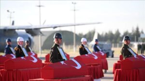 Şehitlerimizi uğurluyoruz