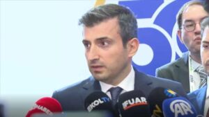 Selçuk Bayraktar ASELFLIR-600'ü AKINCI'da denedik, yurt dışı muadillerinden 2 kat daha iyi