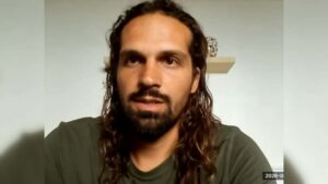 Sumud Filosu'ndan Fransız aktivist Jouan, İsrail ordusunda işkence etmekten zevk alanların olduğunu söyledi
