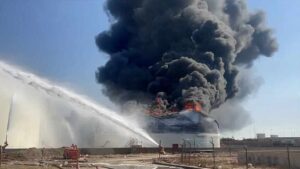Suudi Arabistan Enerji Bakanlığı: Güneydeki bazı enerji tesisleri hedef alındı, bazı bölgelerde yangın çıktı