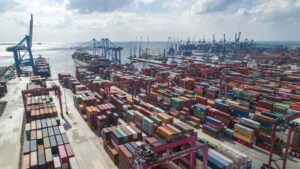 Temmuz itibarıyla yıllık ihracat 278,6 milyar dolarla tüm zamanların en yüksek seviyesine ulaştı