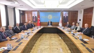 Ticaret Bakanı Bolat Hedefimiz BAE ile ticaret hacmini 5 yıl içerisinde 40 milyar dolara çıkarmak