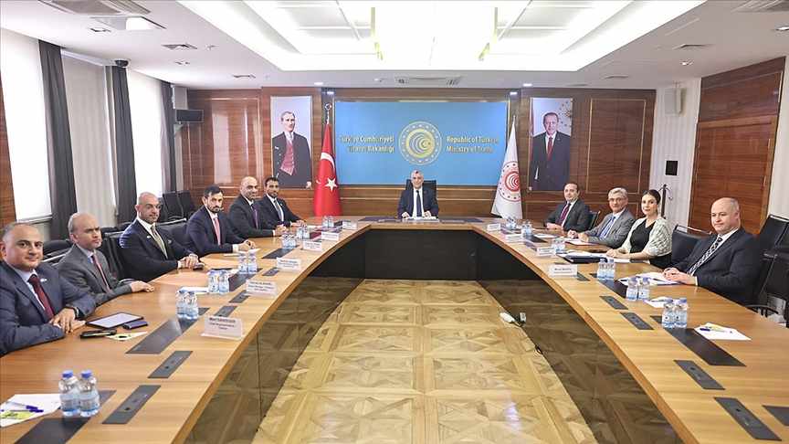 Ticaret Bakanı Bolat Hedefimiz BAE ile ticaret hacmini 5 yıl içerisinde 40 milyar dolara çıkarmak