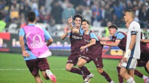 Trabzonspor UEFA Gençlik Ligi'nde yarı finale yükseldi