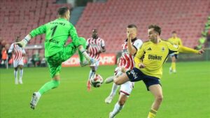 Samsunspor ile Fenerbahçe golsüz berabere kaldı