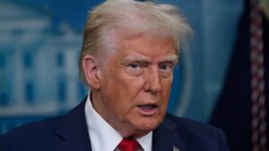Trump, İran'ın müzakerelerde sunduğu teklifi "kabul edilemez" bulduğunu duyurdu