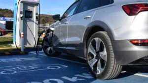 Türkiye yollarındaki elektrikli otomobil sayısı 470 bini geçti