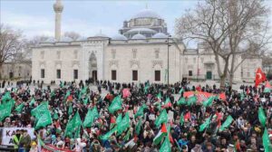 Türkiye'de ve Dünyada İsrail'in Gazze'ye yönelik saldırılarının protestolarına devam edildi