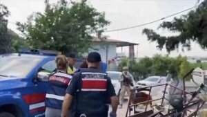 Uyuşturucu satıcılarına yönelik Narkokapan-Antalya operasyonunda 104 şüpheli tutuklandı