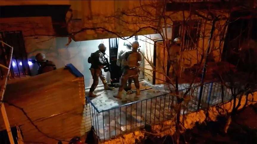 Van merkezli 14 ilde kanunsuz sokak eylemleri yapan 340 şüpheli yakalandı