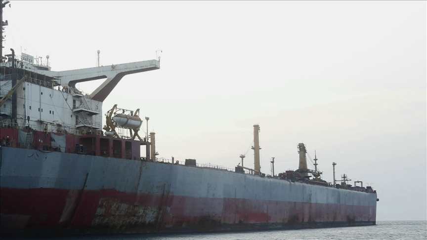 Yemen'deki Husiler, Aden Körfezi'nde Amerikan gemisini hedef aldı