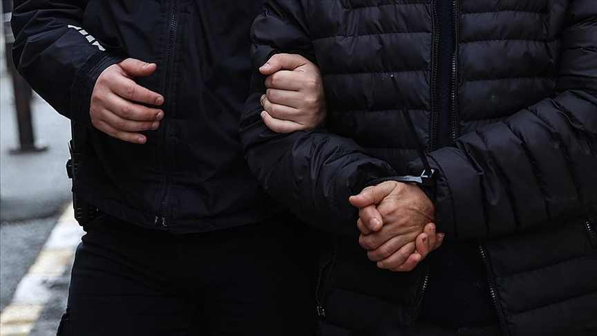 Yenidoğan çetesi soruşturması kapsamında 14 şüpheli gözaltına alındı