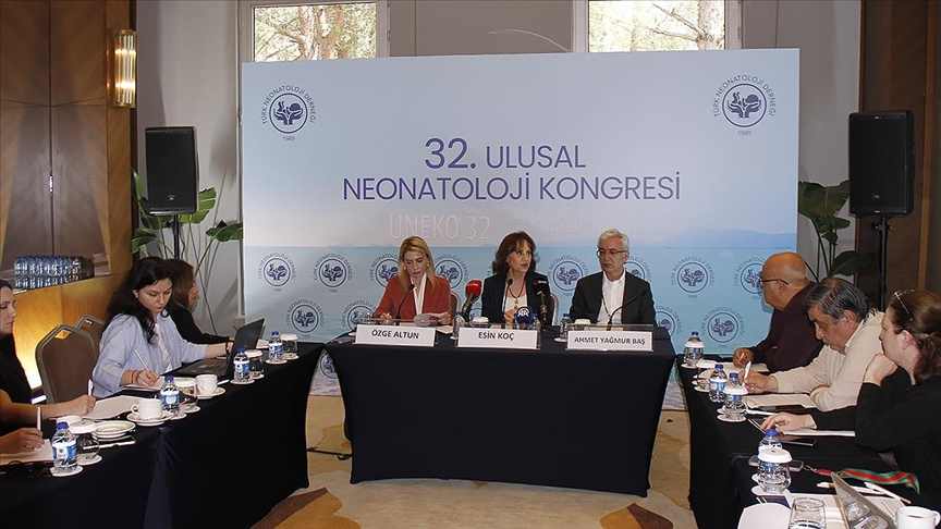 Yenidoğanlar için “Ten Tene Temas Projesi” tüm Türkiye'de uygulanacak
